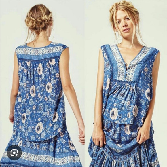 Zahara Spell Blue and Pink Floral Top - Picture 7 of 7